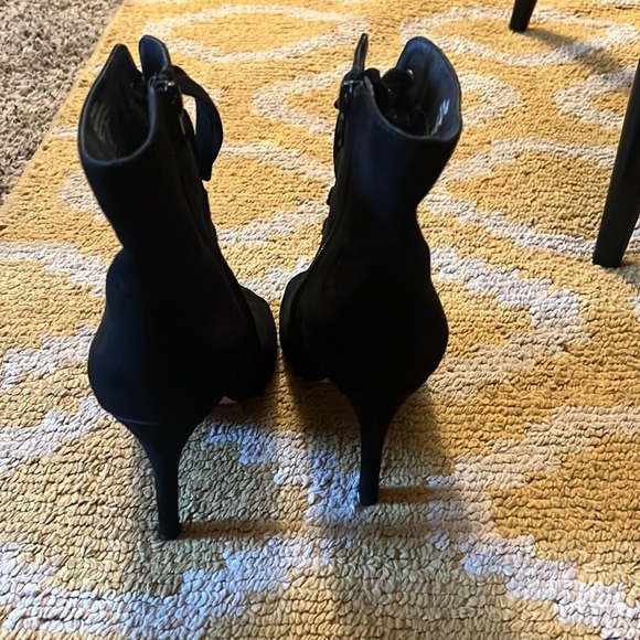 Ankle boots - Picture 3 of 4